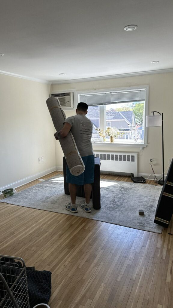 Middletown CT, Movers